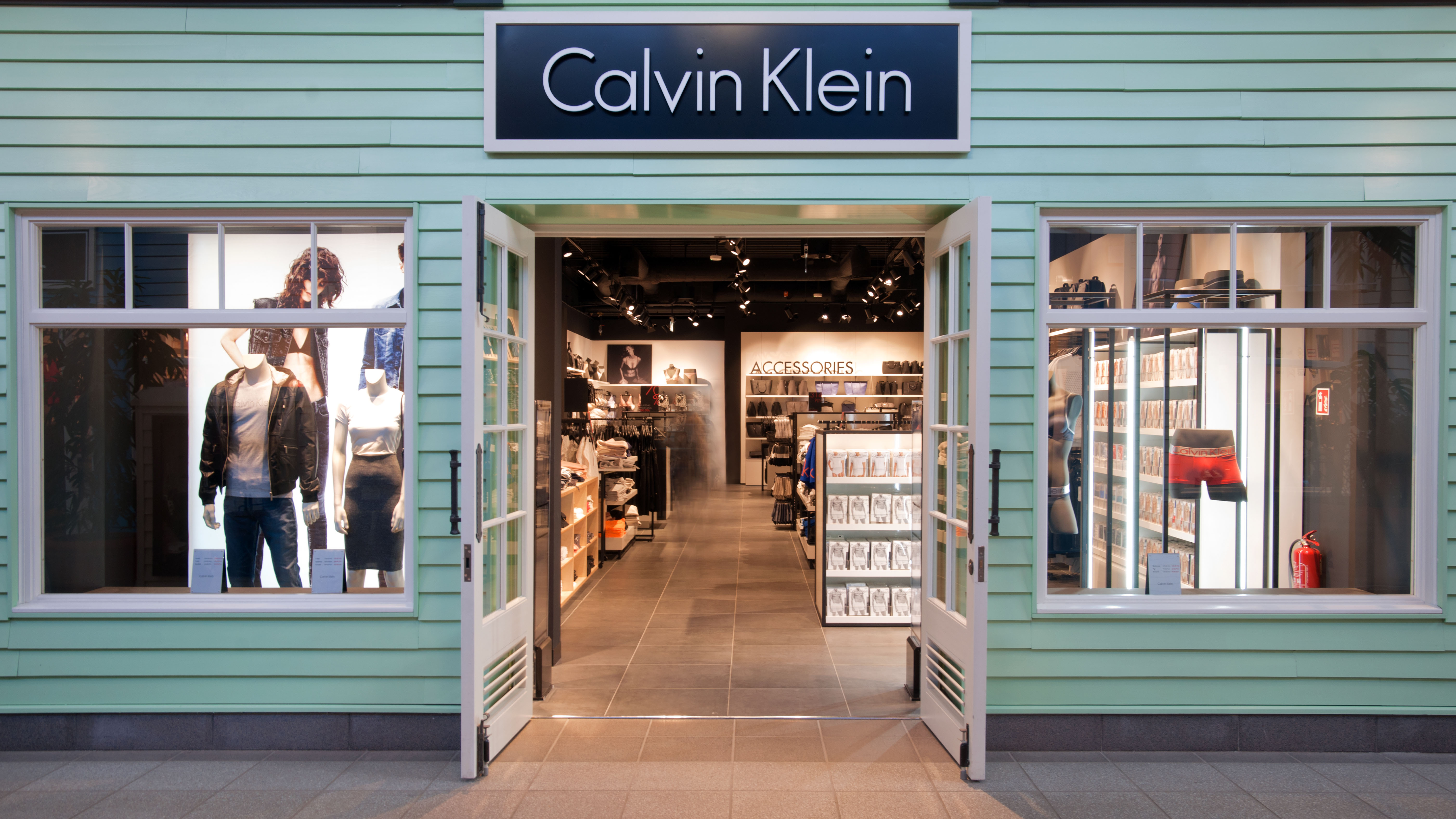 Descubrir 75+ imagen calvin klein accessories outlet - Thptnganamst.edu.vn